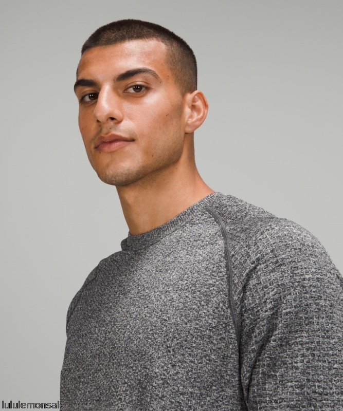 Lululemon Deutschland DELULU668 | Schwarz Engineered Warm Long Sleeve Crew
